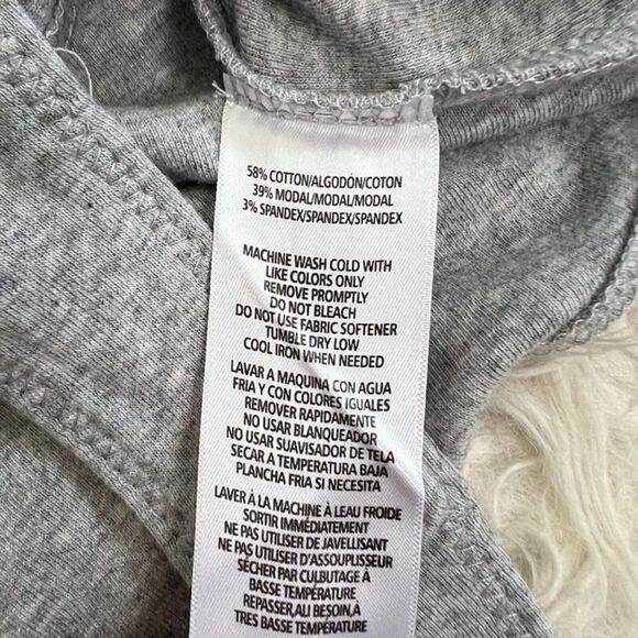 Calvin Klein Women’s Stretch Gray Long Sleeve Mock Neck Bodysuit Size Large ￼ - Picture 9 of 12